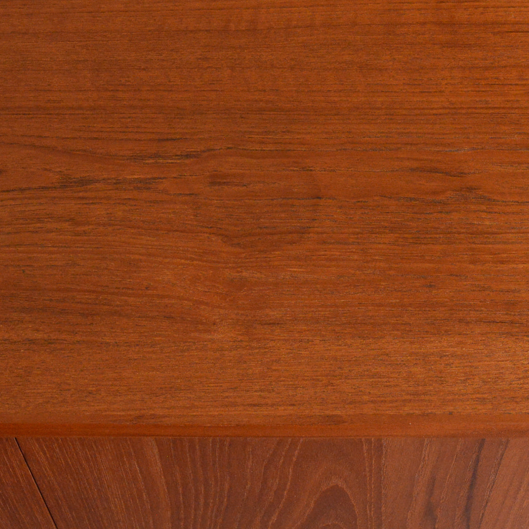 Hans J. Wegner　RY15キャビネット 5-143