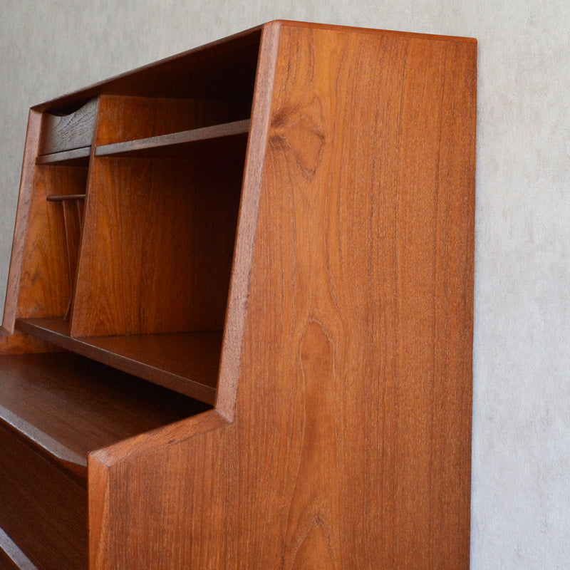 デンマークヴィンテージ　チークビューロー（ミラー付）　D-2