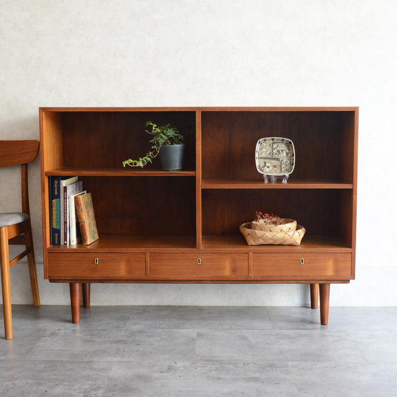 デンマーク ヴィンテージ チーク シェルフ 5-131（抽斗付）