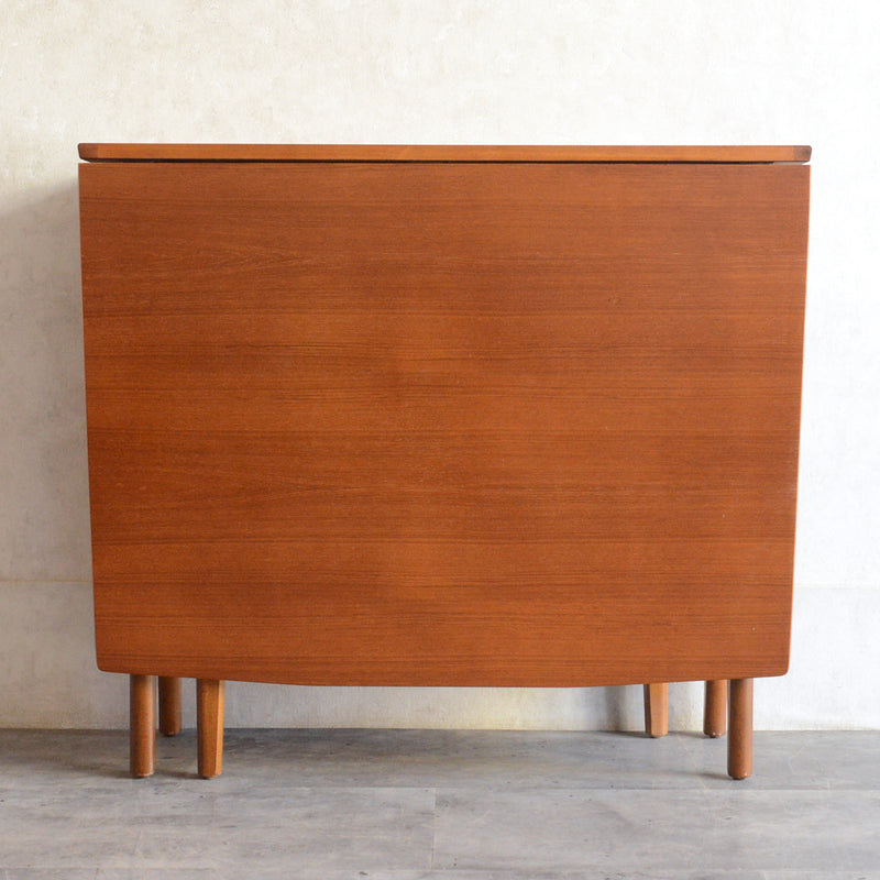 ミッドセンチュリー ヴィンテージ　ゲートレッグダイニングテーブル51 (レクタングル・天板剝離再塗装済）