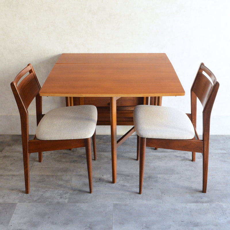 ミッドセンチュリー ヴィンテージ　ゲートレッグダイニングテーブル51 (レクタングル・天板剝離再塗装済）