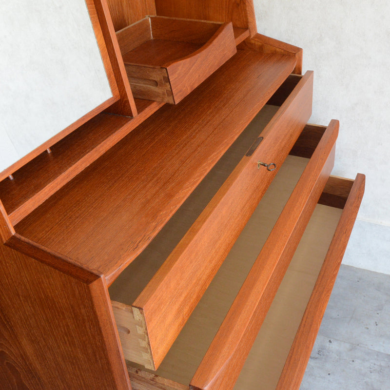 デンマークヴィンテージ　チークビューロー（ミラー付）　D-2