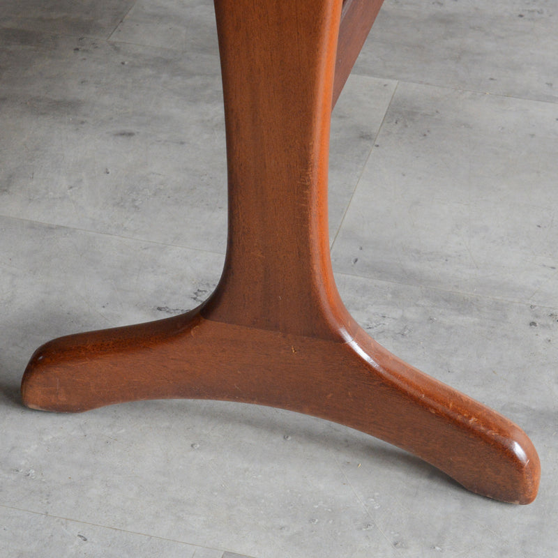 Sutcliffe サトクリフ チーク ゲートレッグテーブル 　(オーバル）