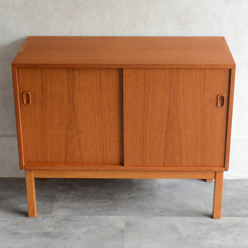 デンマーク ヴィンテージ オープンキャビネット 5-29