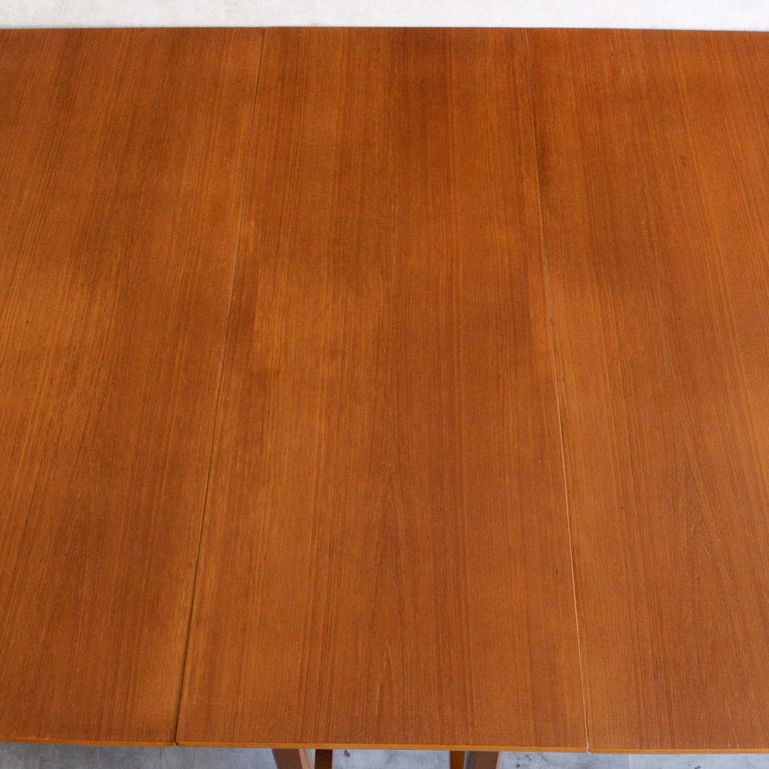 ミッドセンチュリー ヴィンテージ　ゲートレッグダイニングテーブル51 (レクタングル・天板剝離再塗装済）