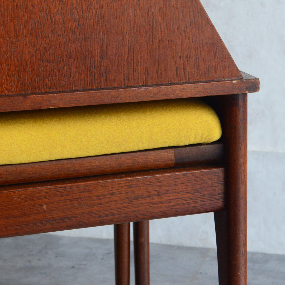 ミッドセンチュリーヴィンテージ 　CHIPPY 　テレフォンベンチ 02（座面収納タイプ)