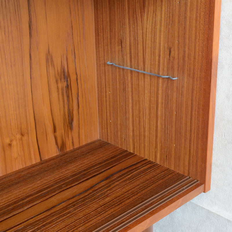 デンマーク ヴィンテージ シェルフ 5-38（木扉付）