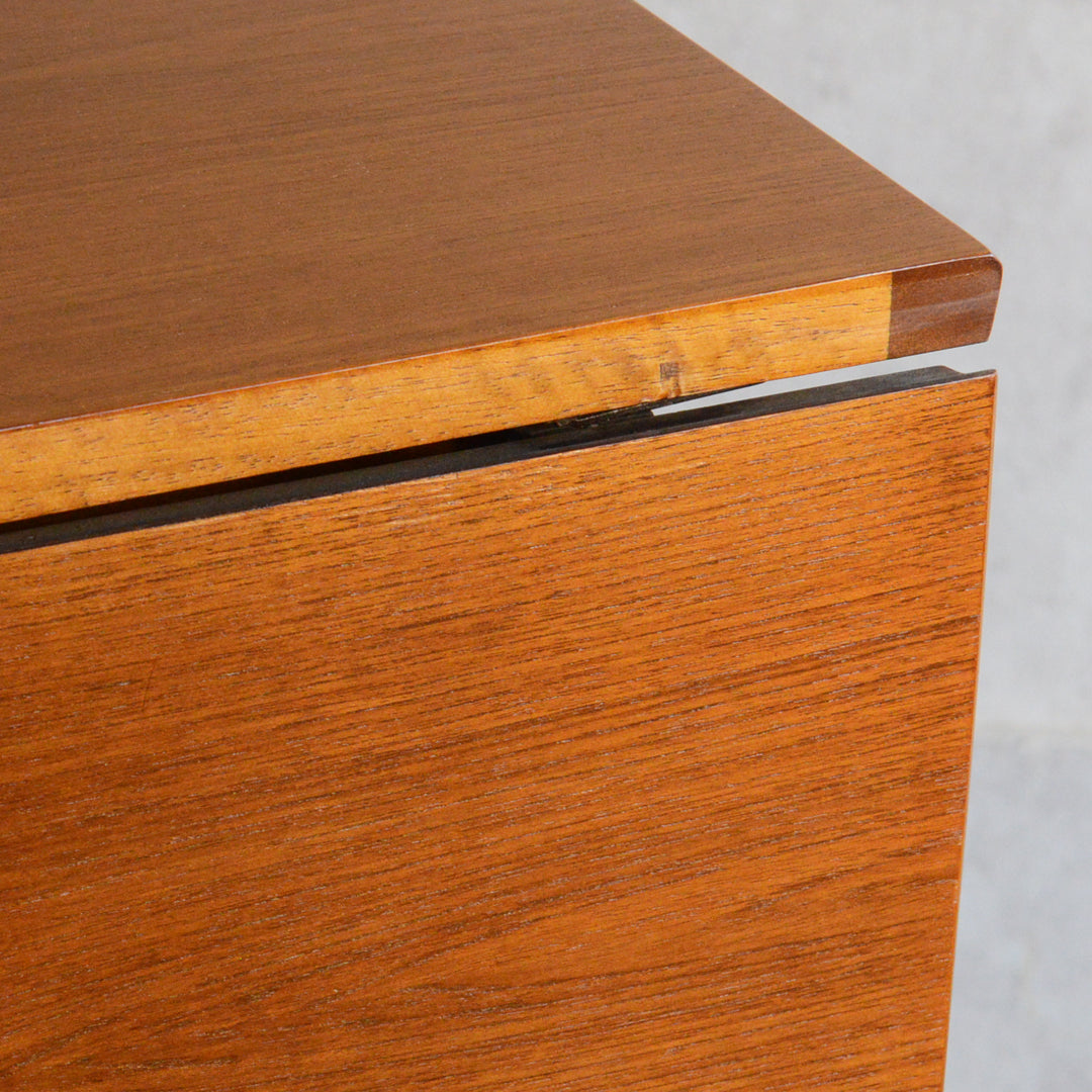 ミッドセンチュリー ヴィンテージ　ゲートレッグダイニングテーブル51 (レクタングル・天板剝離再塗装済）