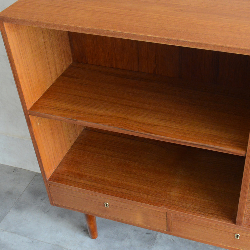 デンマーク ヴィンテージ チーク シェルフ 5-131（抽斗付）