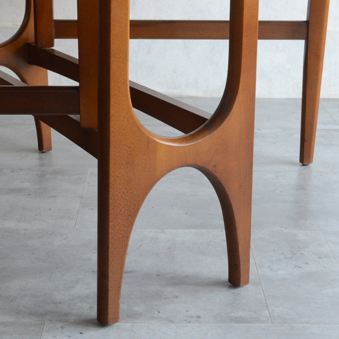 ミッドセンチュリー ヴィンテージ　ゲートレッグダイニングテーブル51 (レクタングル・天板剝離再塗装済）