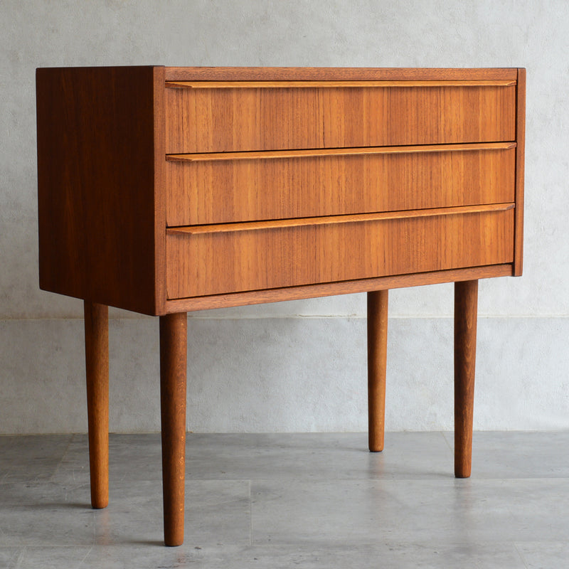 デンマーク　ヴィンテージ チーク 3段 チェスト 5-27 (ウッドオイル仕上）