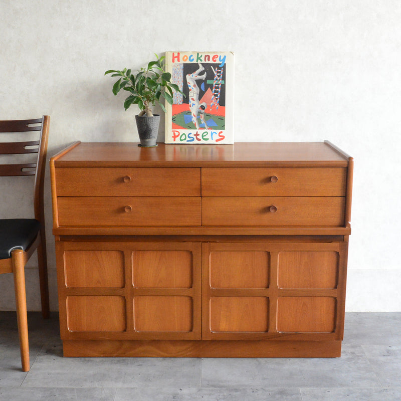 Nathan ネイサン キャビネット/レコードキャビネット 56(天板剥離再塗装済）