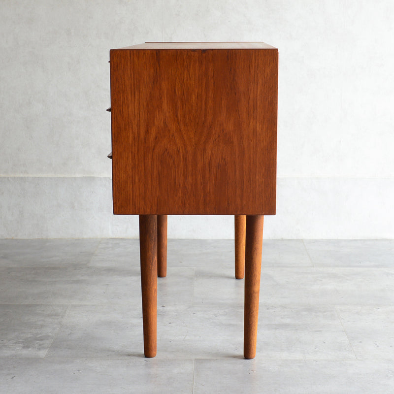 デンマーク　ヴィンテージ チーク 3段 チェスト 5-27 (ウッドオイル仕上）