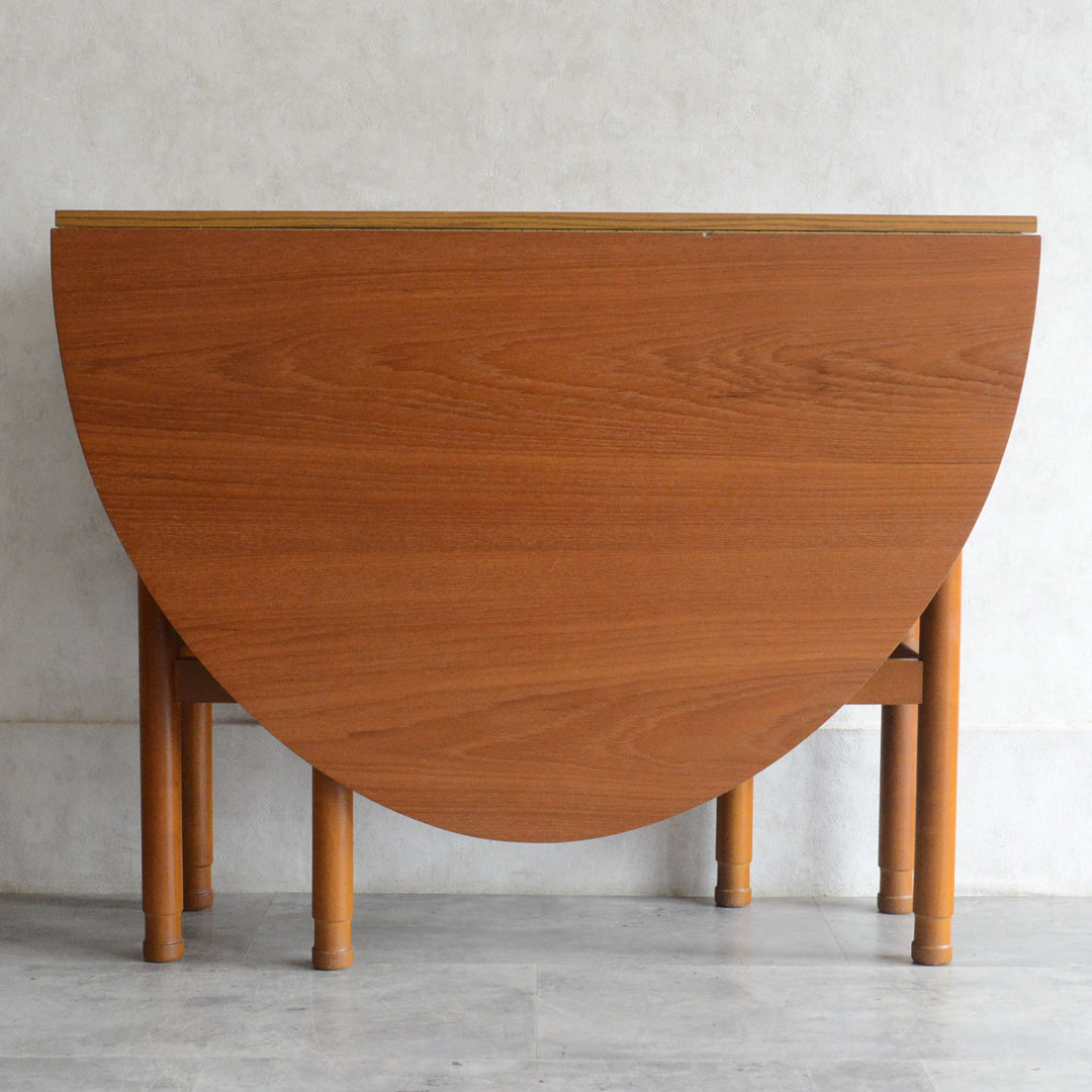 ミッドセンチュリー　ゲートレッグダイニングテーブル  (オーバル）