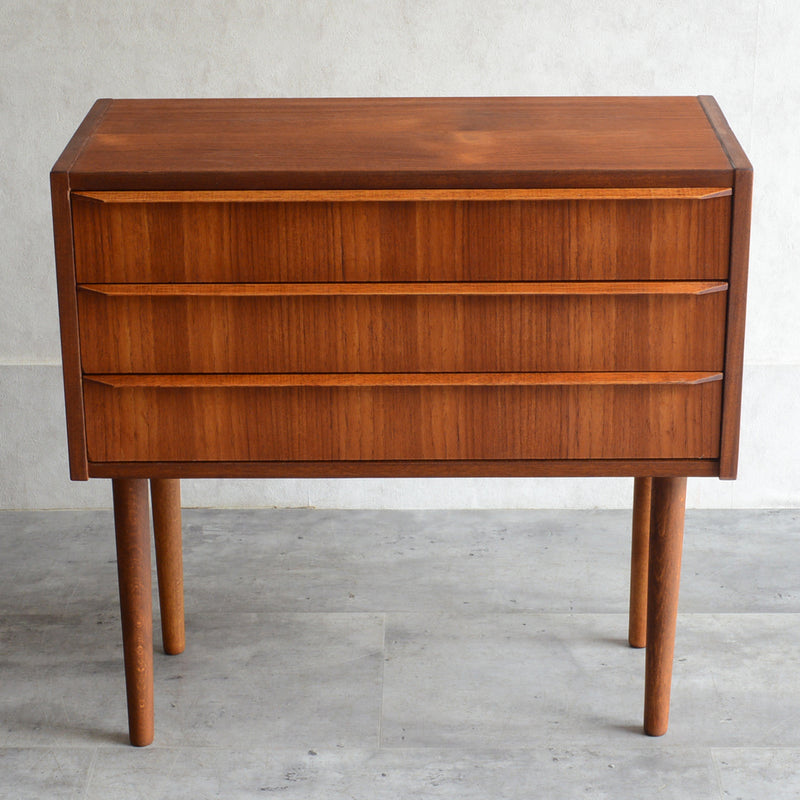 デンマーク　ヴィンテージ チーク 3段 チェスト 5-27 (ウッドオイル仕上）