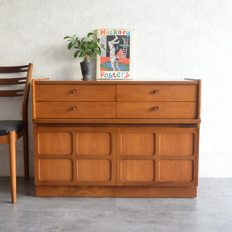 Nathan ネイサン キャビネット/レコードキャビネット 56(天板剥離再塗装済）