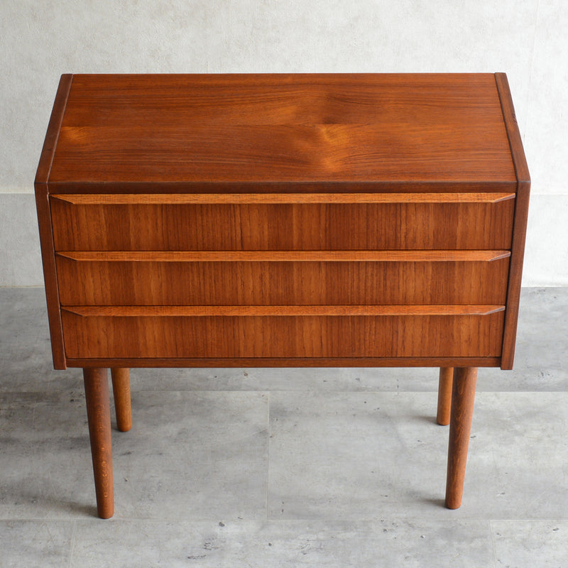 デンマーク　ヴィンテージ チーク 3段 チェスト 5-27 (ウッドオイル仕上）