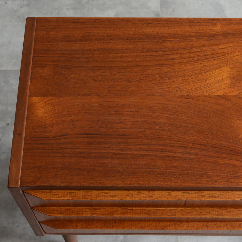 デンマーク　ヴィンテージ チーク 3段 チェスト 5-27 (ウッドオイル仕上）