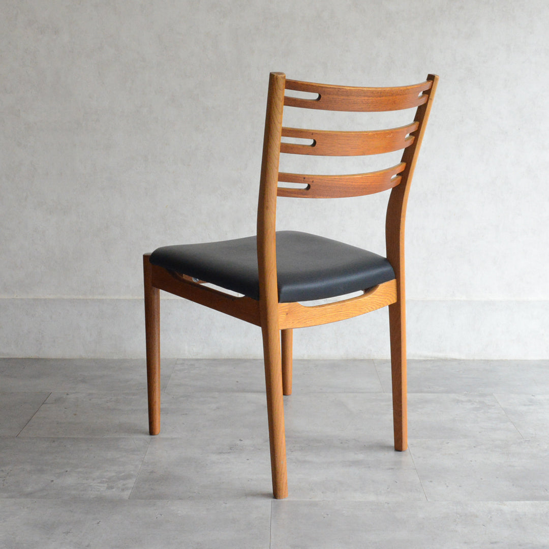 デンマーク Helge Sibast ダイニングチェア09 – Rowan.inc