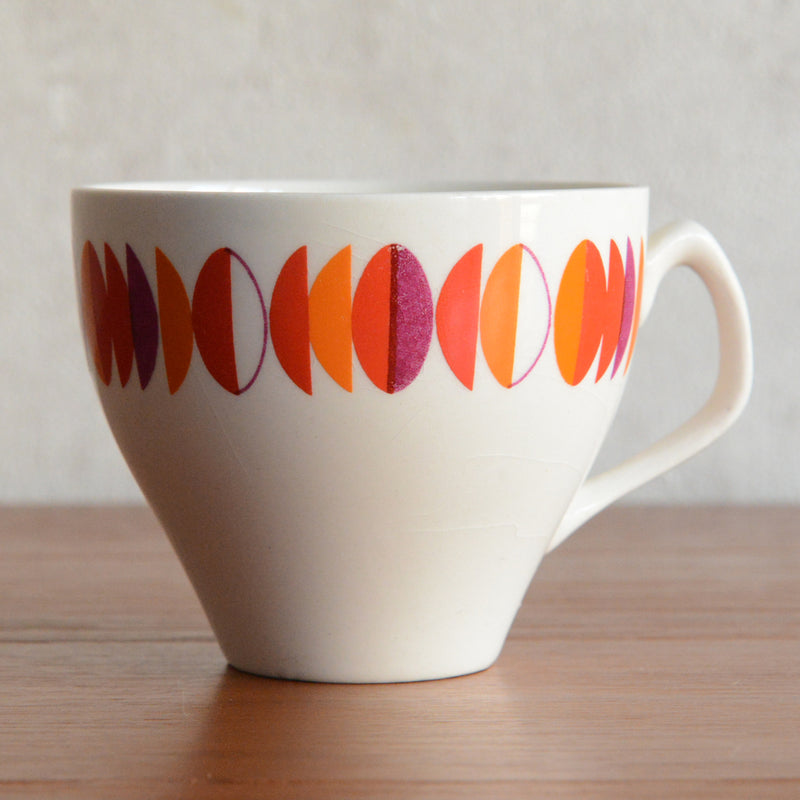 イギリス ヴィンテージ  カップアンドソーサー　Staffs　eclipse