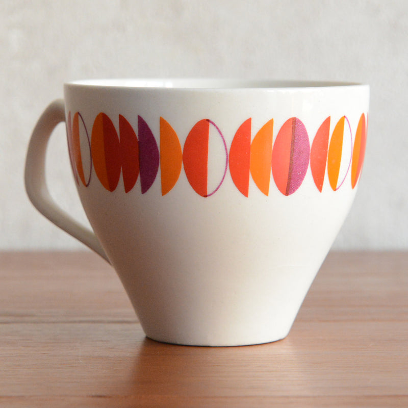 イギリス ヴィンテージ  カップアンドソーサー　Staffs　eclipse