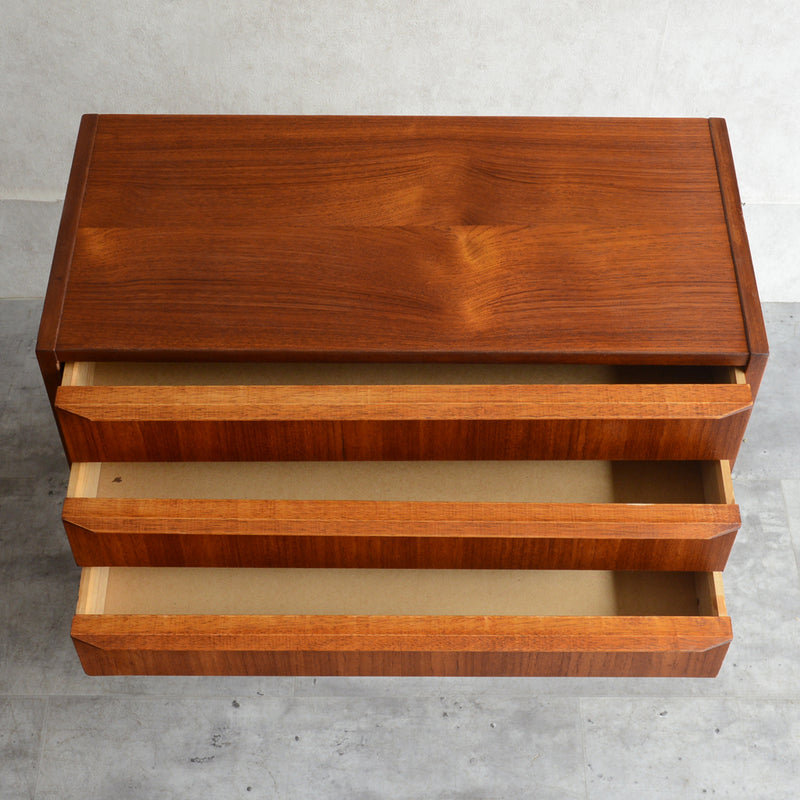 デンマーク　ヴィンテージ チーク 3段 チェスト 5-27 (ウッドオイル仕上）