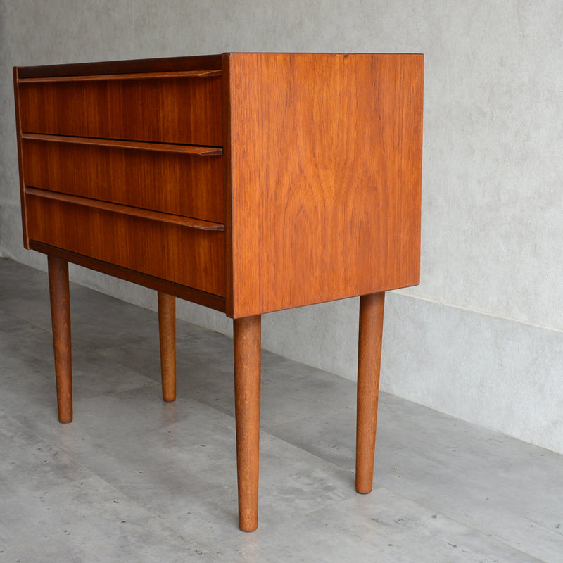 デンマーク　ヴィンテージ チーク 3段 チェスト 5-27 (ウッドオイル仕上）