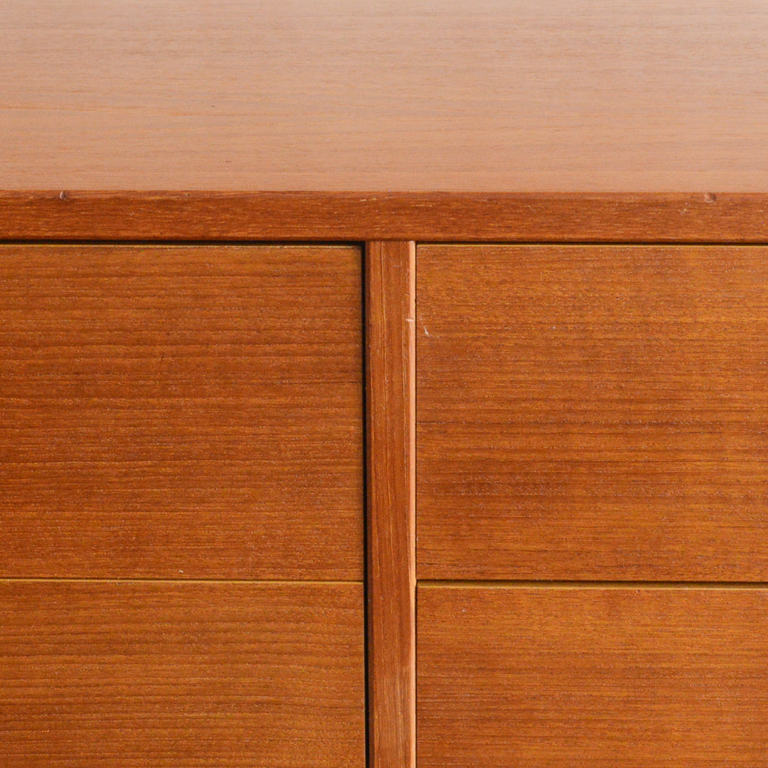 デンマーク ヴィンテージ  チーク２段ローチェスト