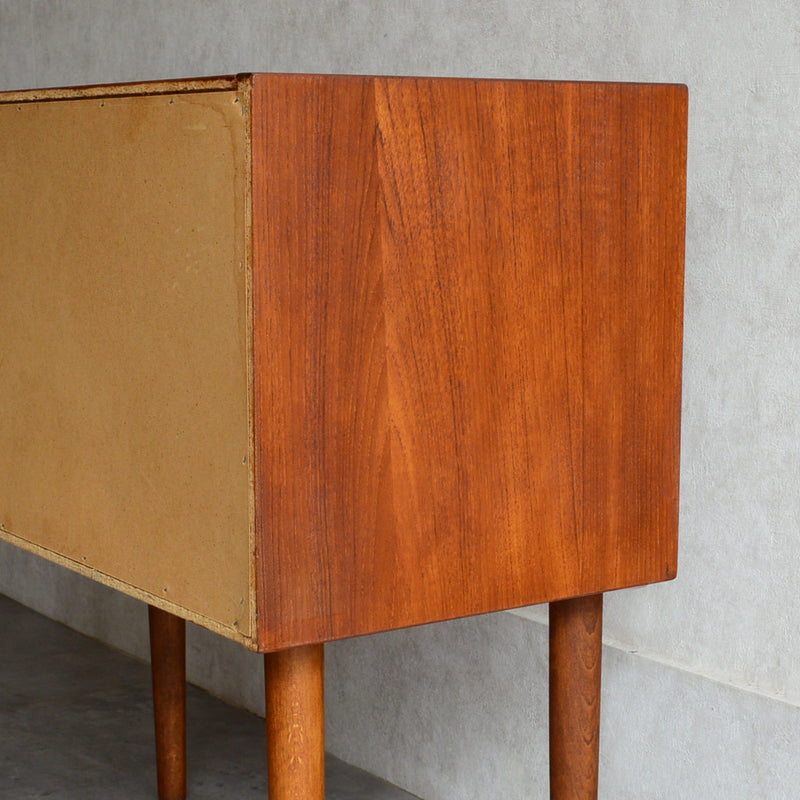 デンマーク　ヴィンテージ チーク 3段 チェスト 5-27 (ウッドオイル仕上）