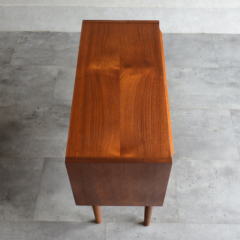 デンマーク　ヴィンテージ チーク 3段 チェスト 5-27 (ウッドオイル仕上）