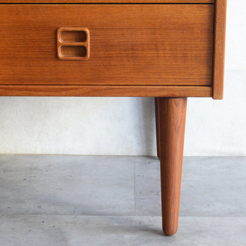 デンマーク ヴィンテージ  チーク２段ローチェスト