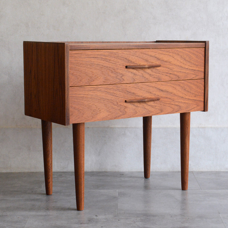 デンマーク ヴィンテージ チーク２段チェスト　5-132