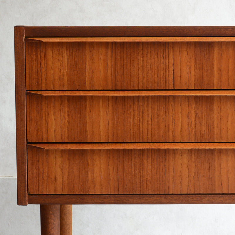 デンマーク　ヴィンテージ チーク 3段 チェスト 5-27 (ウッドオイル仕上）