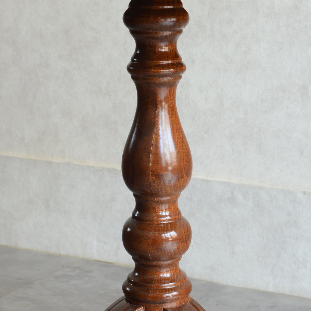 クラシック  ワインテーブル (トリポッド）35