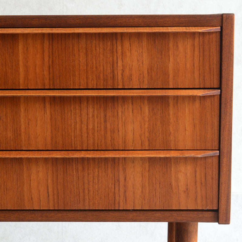 デンマーク　ヴィンテージ チーク 3段 チェスト 5-27 (ウッドオイル仕上）