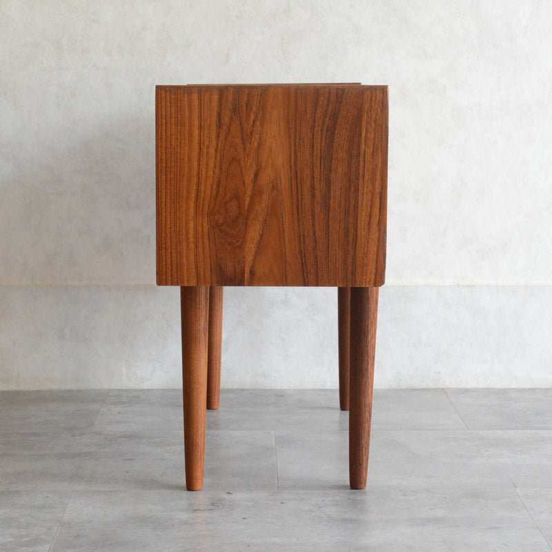 デンマーク ヴィンテージ チーク２段チェスト　5-132