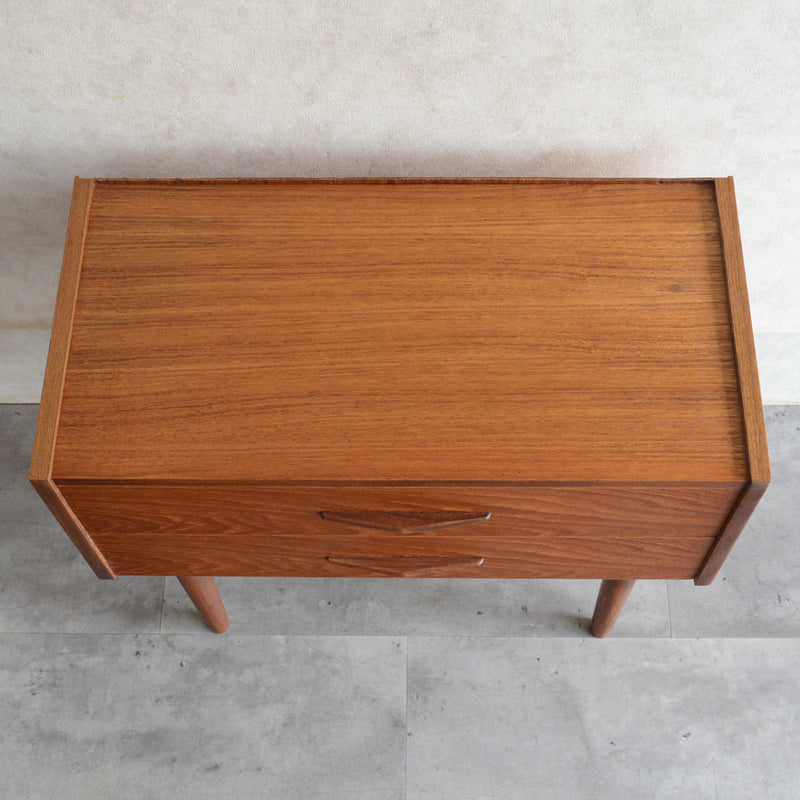 デンマーク ヴィンテージ チーク２段チェスト　5-132