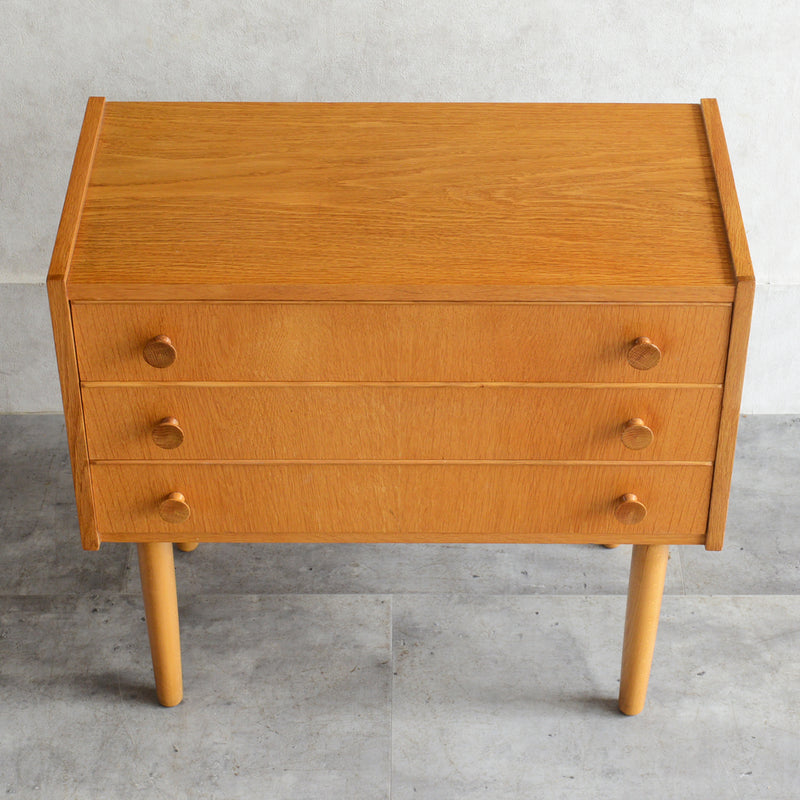 デンマークヴィンテージ  オーク３段チェスト5-31