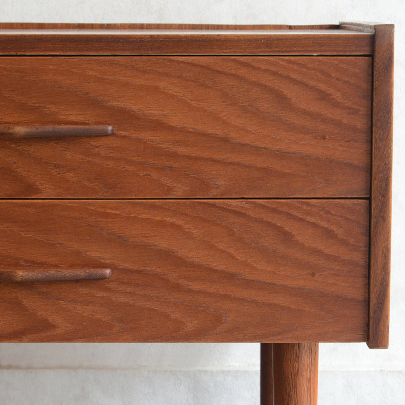 デンマーク ヴィンテージ チーク２段チェスト　5-132