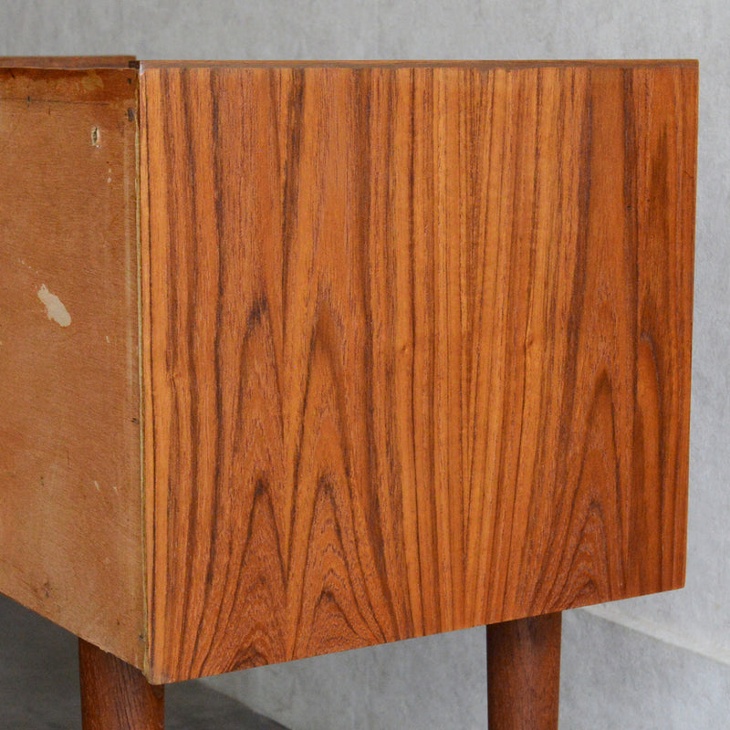 デンマーク ヴィンテージ チーク２段チェスト　5-132