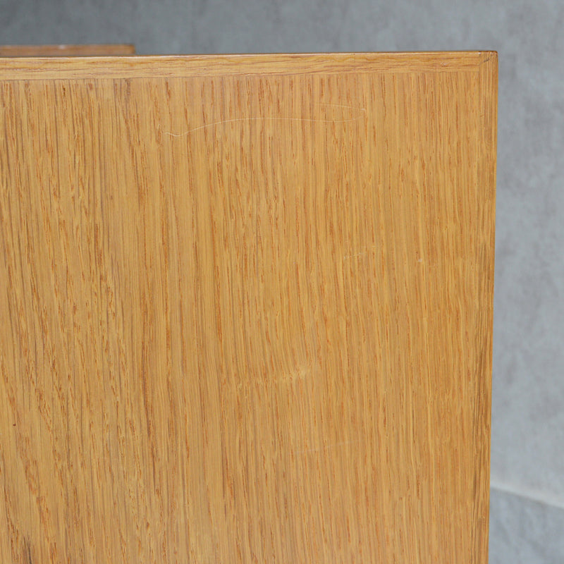 デンマークヴィンテージ  オーク３段チェスト5-31