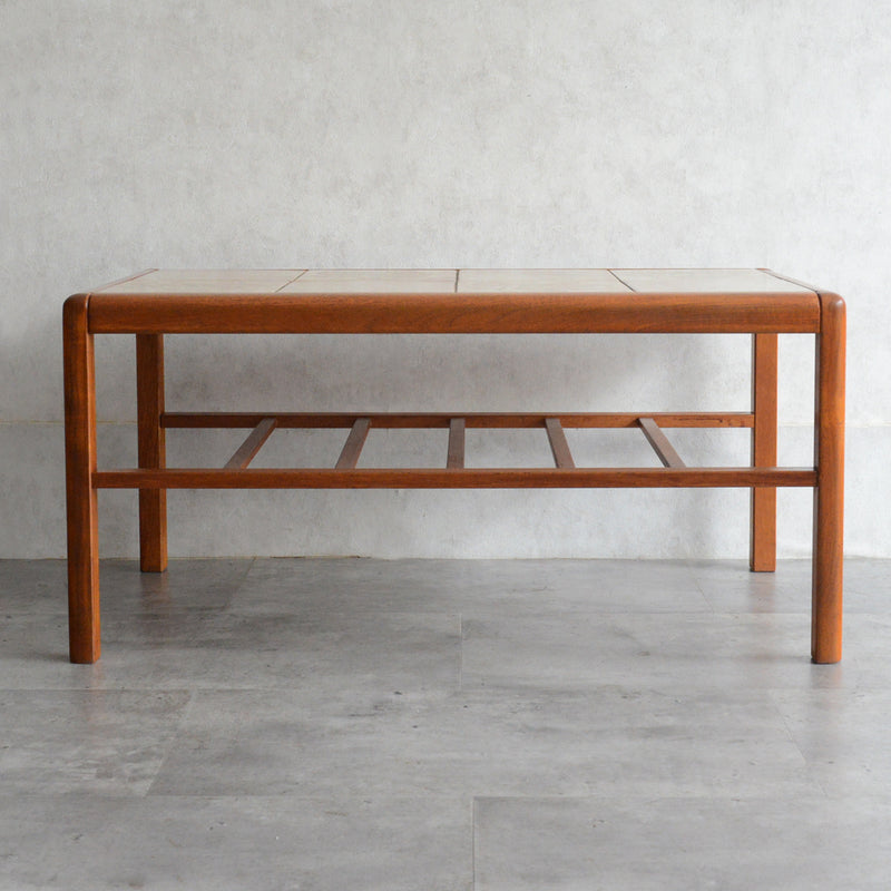 デンマーク ヴィンテージ　タイルトップローテーブル41(棚付）