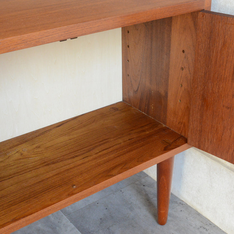 デンマークヴィンテージ  チーク スモールキャビネット P-9