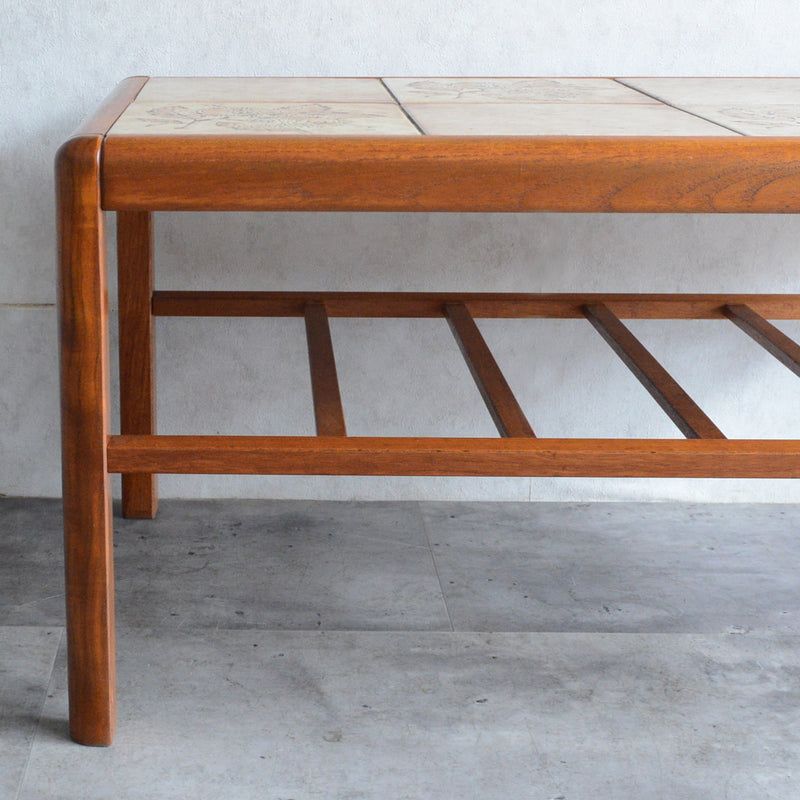 デンマーク ヴィンテージ　タイルトップローテーブル41(棚付）