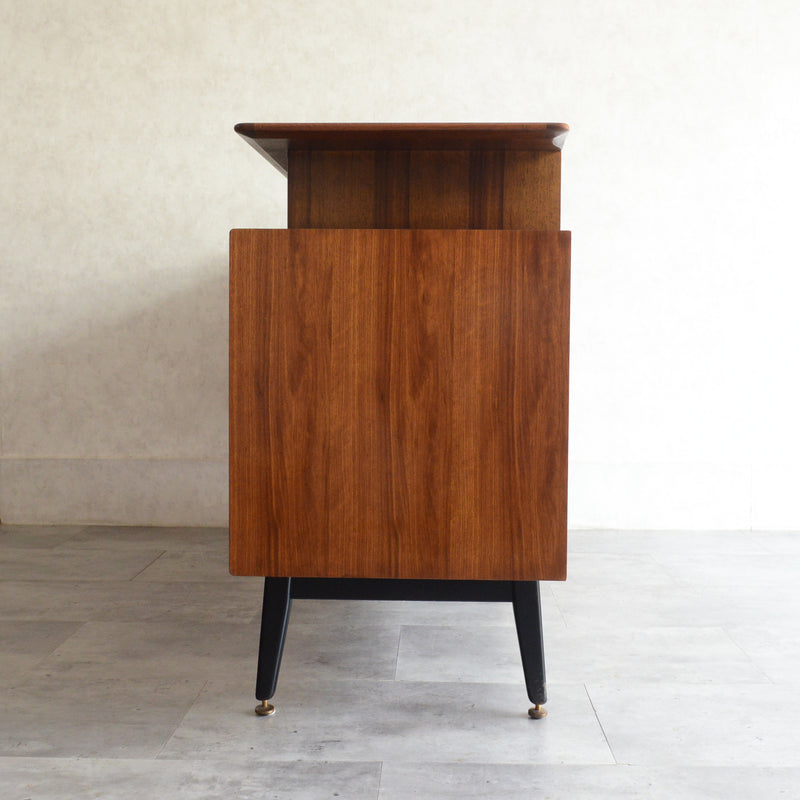 G-PLAN ジープラン Tola&Black　ショートサイドボード 27（天板剝離再塗装済）