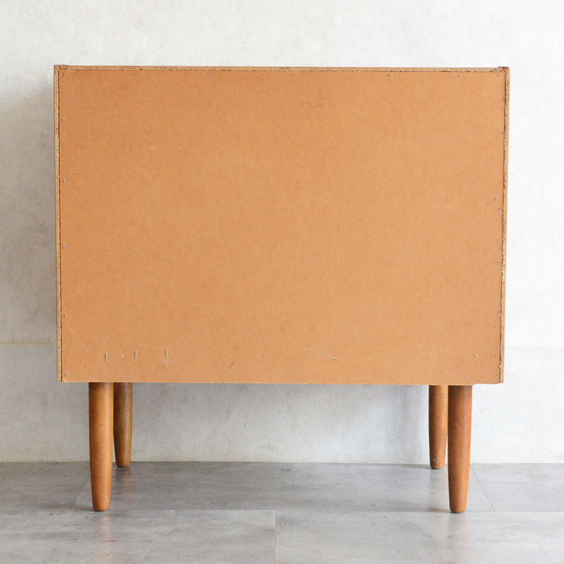 デンマーク ヴィンテージ  チーク３段チェスト8-44