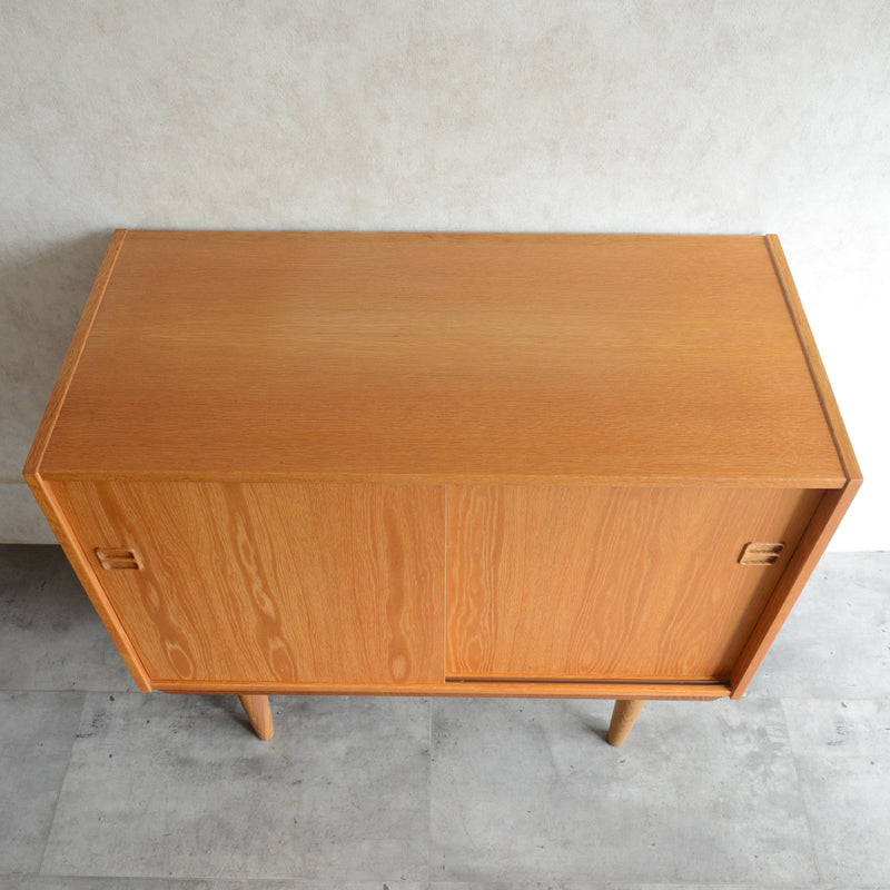 デンマーク ヴィンテージ　オークキャビネット 3-4