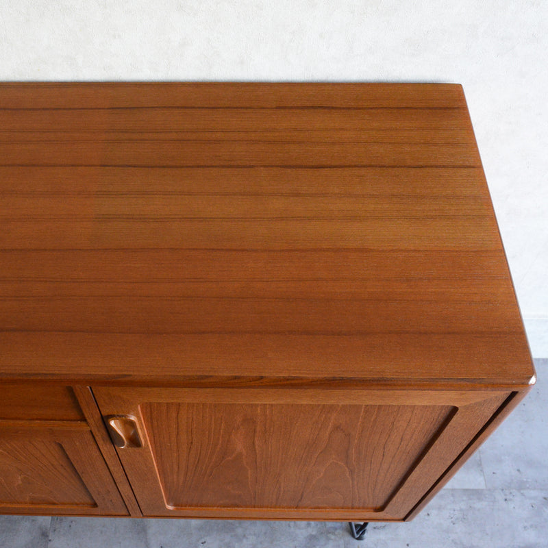 G-PLAN ジープラン ショートサイドボード （アイアンレッグ）25