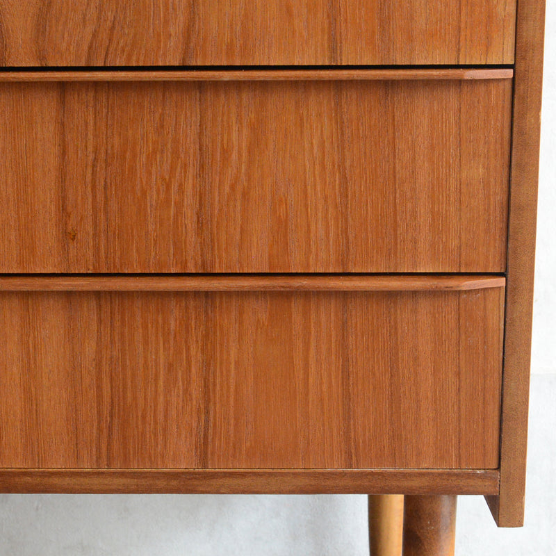 デンマーク ヴィンテージ  チーク３段チェスト8-44