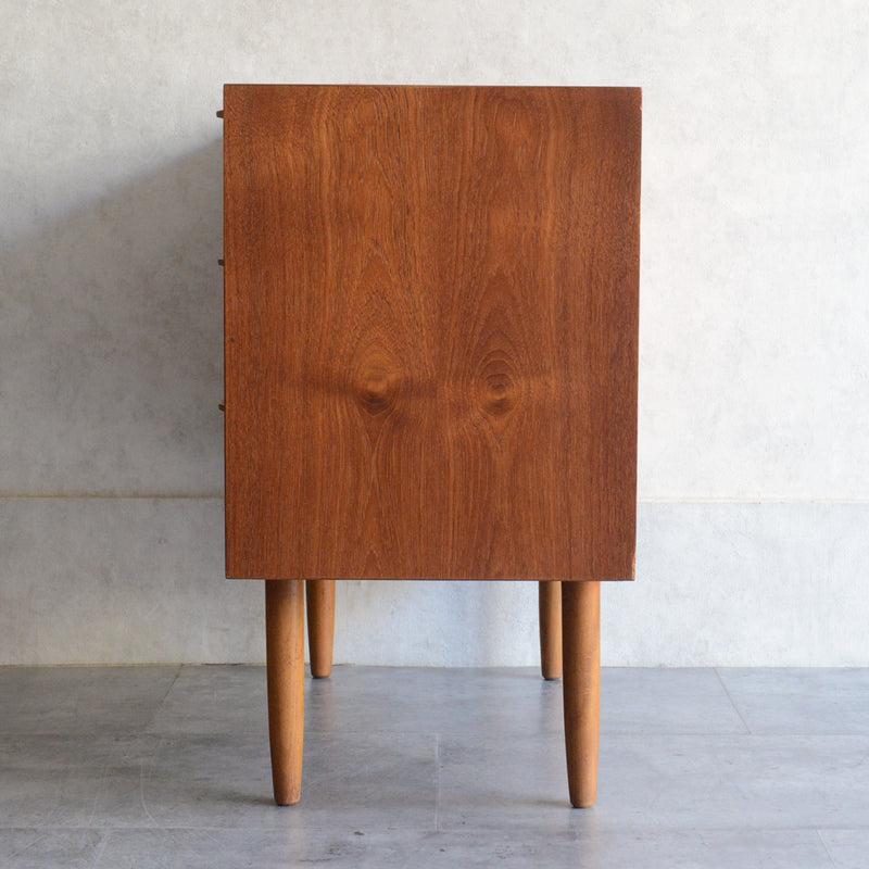 デンマーク ヴィンテージ チーク 3段チェスト 5-59